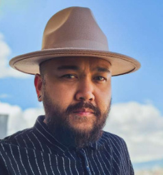 Justin Flores